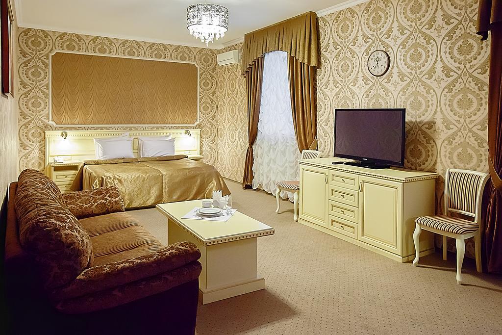 Praga Hotel Krasnodar Eksteriør billede