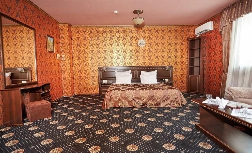 Praga Hotel Krasnodar Eksteriør billede