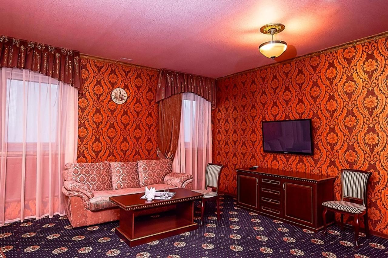 Praga Hotel Krasnodar Værelse billede